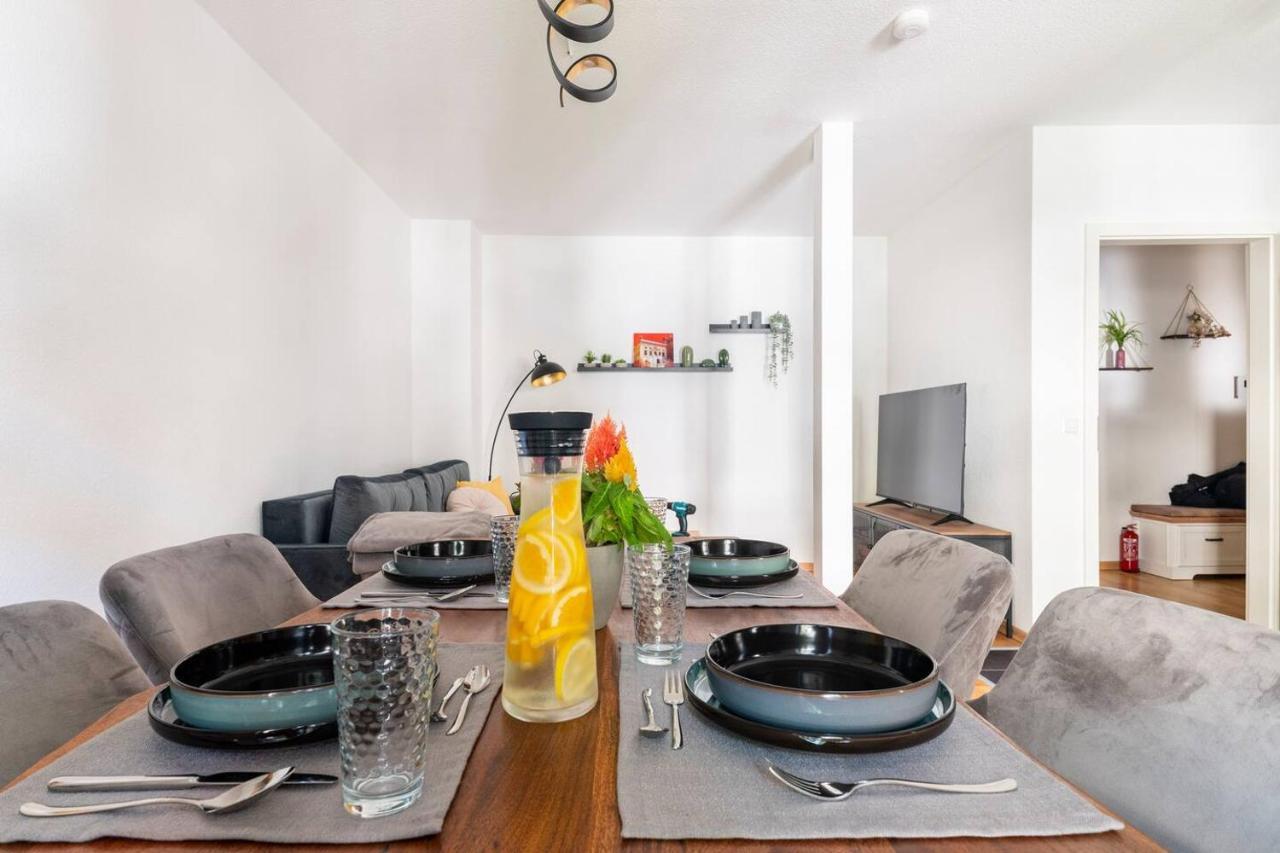 Super Zentrale, Gemutliche Wohnung Mit Balkon Lipsko Exteriér fotografie