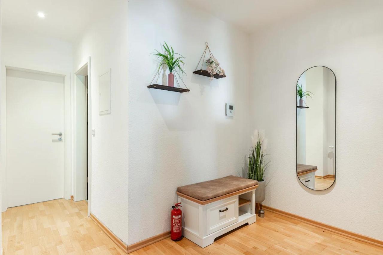 Super Zentrale, Gemutliche Wohnung Mit Balkon Lipsko Exteriér fotografie